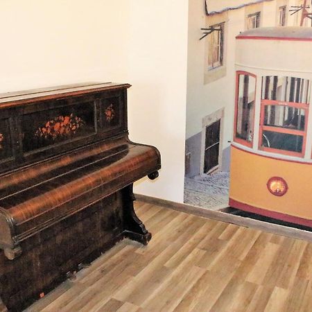ליסבון Santos Deluxe Apartment מראה חיצוני תמונה